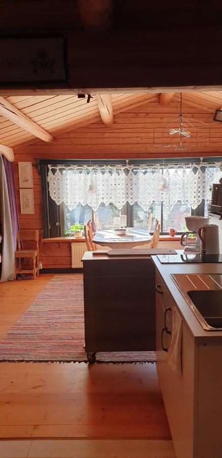 Bålsta Woodstock B & B Studios المظهر الخارجي الصورة
