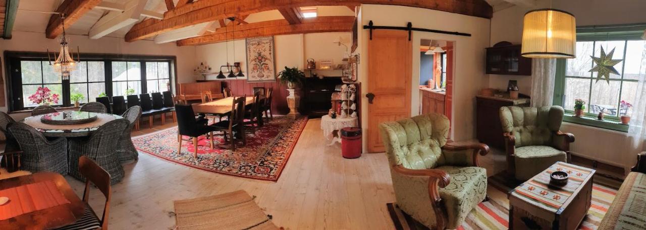 Bålsta Woodstock B & B Studios المظهر الخارجي الصورة