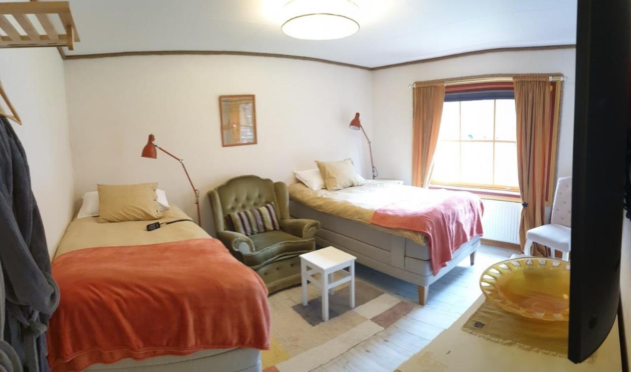 Bålsta Woodstock B & B Studios المظهر الخارجي الصورة